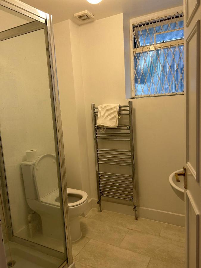 West Kensington Apartment Лондон Екстериор снимка