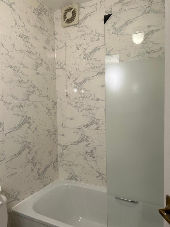 West Kensington Apartment Лондон Екстериор снимка