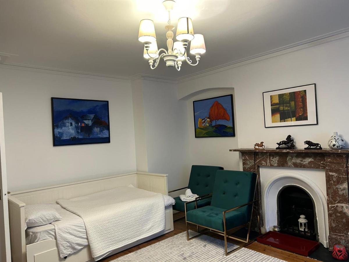 West Kensington Apartment Лондон Екстериор снимка